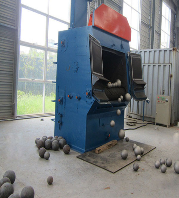 實心鐵球拋丸除銹機使用現(xiàn)場 實心鐵球拋丸除銹機使用現(xiàn)場